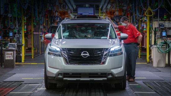 Nissan Pathfinder выходит в США